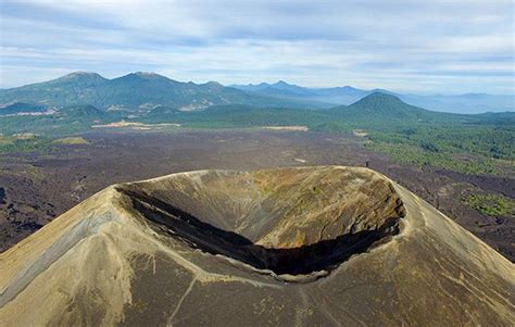 bagaimana gunung berapi bisa disebut mati manusia lembah