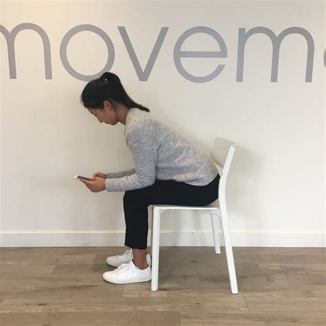 good sitting posture   desk jockey physio