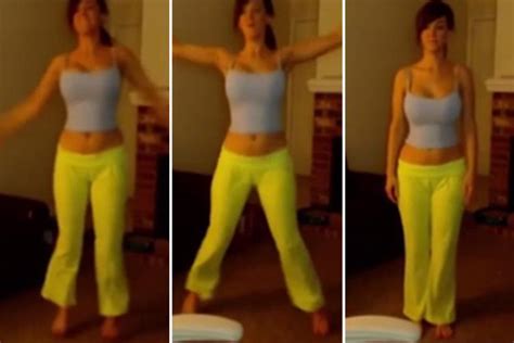 gamer girl causes outrage after her tight joggers reveal way too much