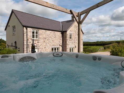 Denbigh Cottage Detached And Private Hot Tub 42169
