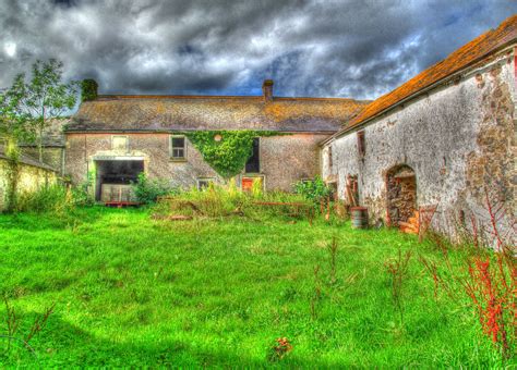 farmyard   farmyard   outskirts  richh flickr