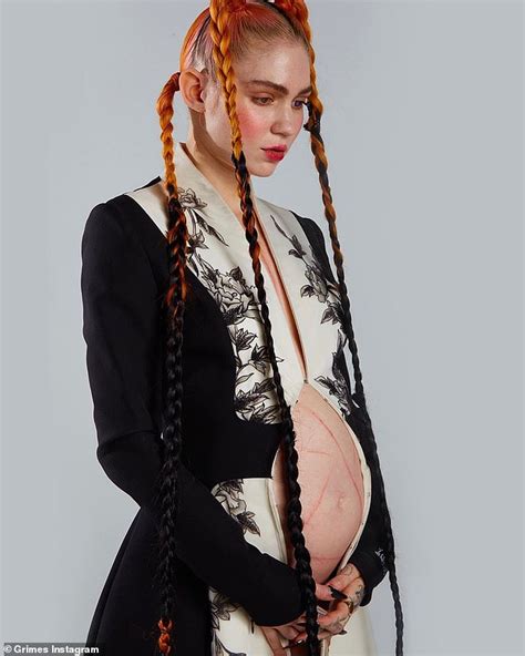 Elon Musk S Girlfriend Grimes Confirms Pregnancy And Is Struggling