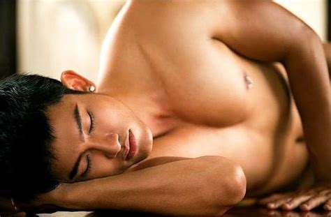 the gay side of life let s go east asian hot and nude men