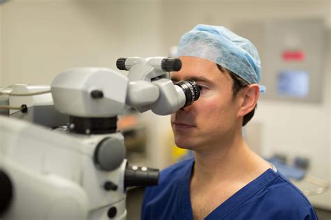 laser eye surgeon ocl vision