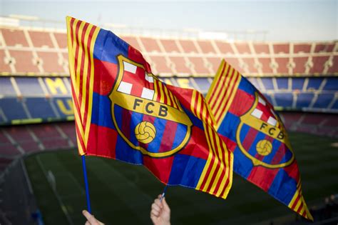 fc barcelona flag important flags  ll   barcelona spanish trails   written