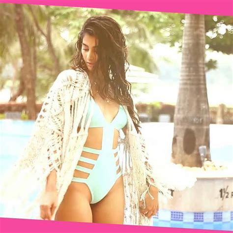 What Makes Pooja Hegde Look So Sensuous And Appealing