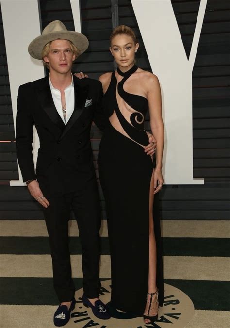 Gigi Hadid And Cody Simpson With Images Fashion