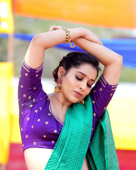 Rashmi Gautam In Banaras Lehenga Photoshoot South Indian Actress