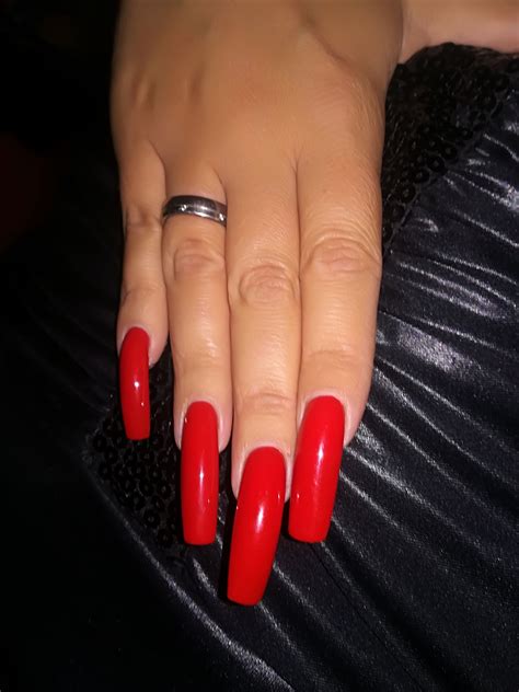 long red nails longs ongles rouges manucure rouge ongles rouges