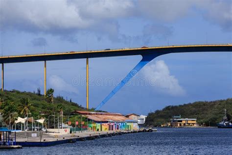 queen juliana bridge  curacao stockbild bild von karibisch stadt