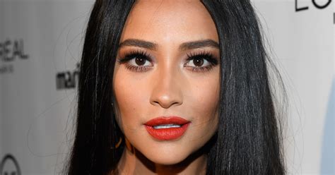 shay mitchell is getting her own reality show shades of shay huffpost