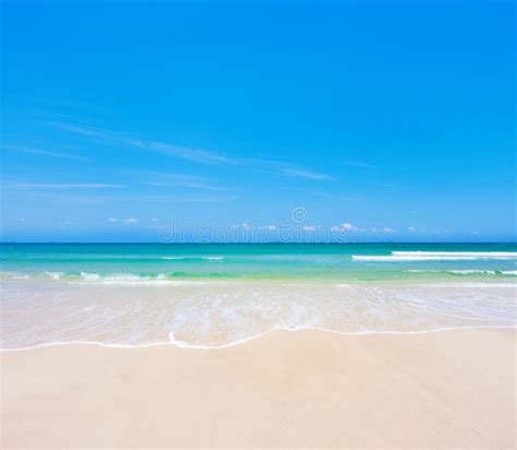 praia  mar foto de stock imagem de turismo quente
