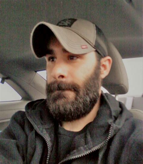 Pin On Beard Car Selfies