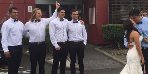 Would You Let Your New Husband Take This Kfc Wedding Pic