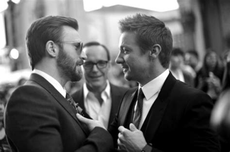 Avengers Chris Evans And Jeremy Renner Apologize For