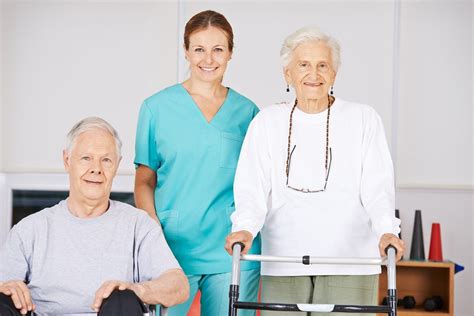 senior people  nursing home   geriatric nurse lpn programs