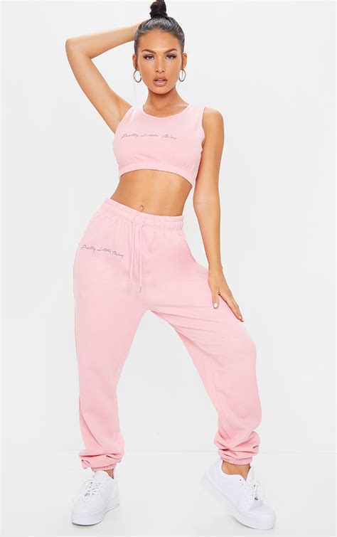 plt candy pink embroidered oversized joggers prettylittlething ie