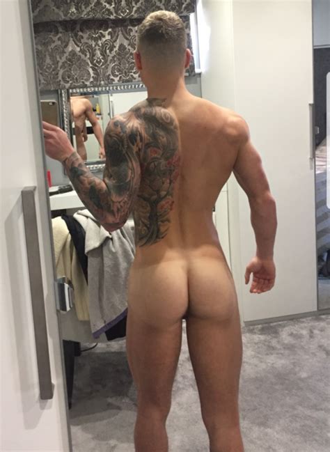 Brandon - nude photos