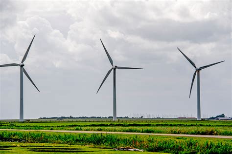 nieuwe windmolens  flevoland verpulveren hoogterecord foto destentornl