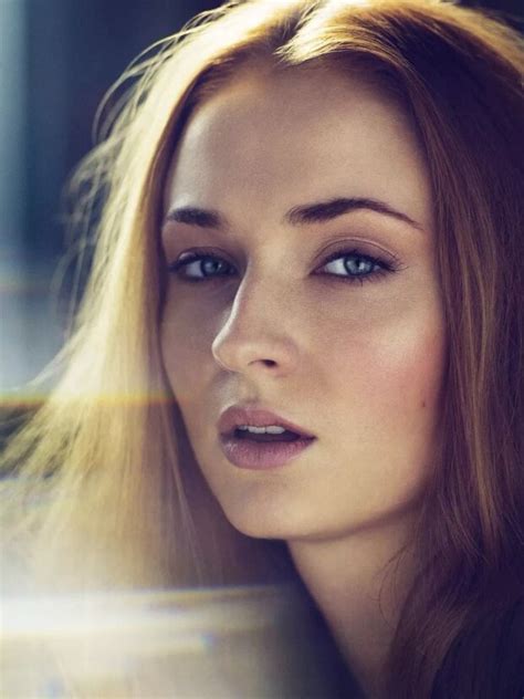 Sexyladieslibrary 8 Sophie Turner S Face Pin 60285576