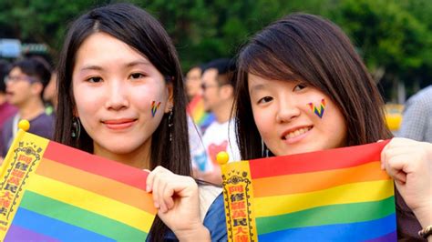 Taiwan Cabinet Oks Draft Bill Legalizing Same Sex Marriage