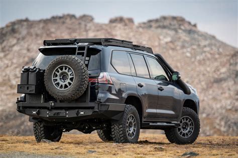lexus  concept    hp lx  turned   eleven carscoops