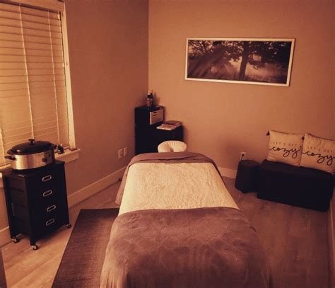 beautiful massage room  northwest massage therapy  beaverton