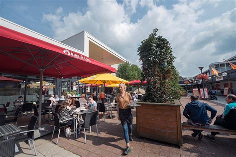 nieuwe ah en aldi  winkelcentrum presikhaaf   open foto gelderlandernl