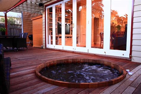 ukko gas heated cedar hot tubs australian sauna  cedar hot tubs manufacturer