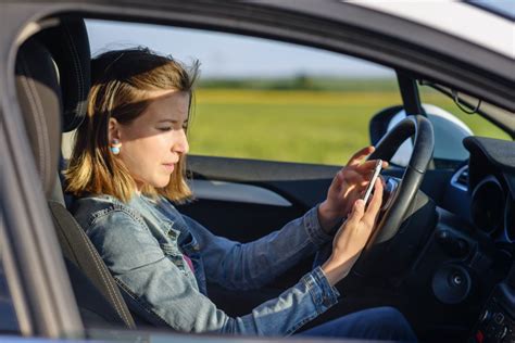 apps  prevent texting  driving honk