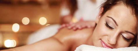Benefits Of Aromatherapy Massage Rae Of Light