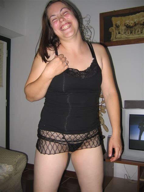 Amateur Wife Having Some Fun At
