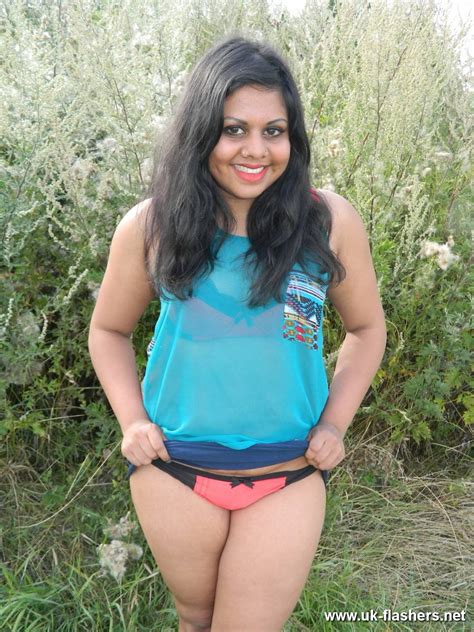 cute indian amateur kiki on a day out at the local park pichunter