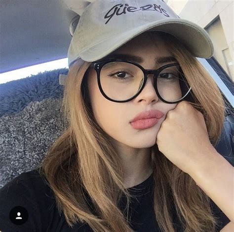 Pin By Hana Lewins On Lily Maymac Lily Maymac Girls With Glasses