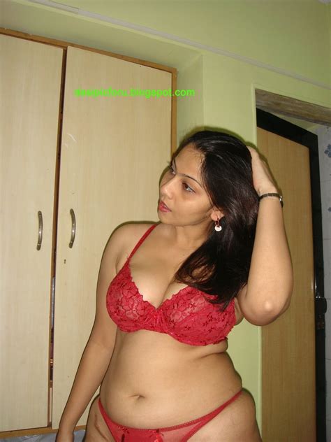 tamil aunty red bra panty 10