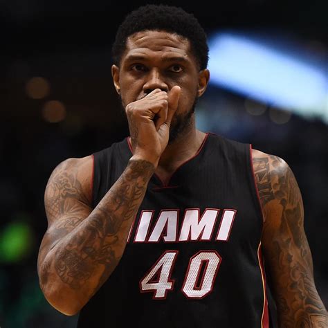 udonis haslem reportedly returning  heat   year contract