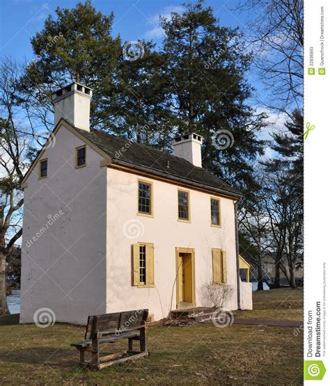 colonial cottage stock image image  lawn building