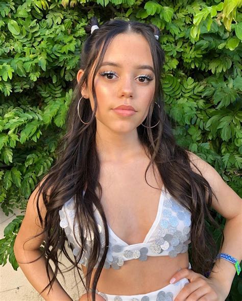 pin  jenna ortega aka harley diaz