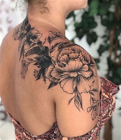 50 Gorgeous And Exclusive Shoulder Floral Tattoo Designs