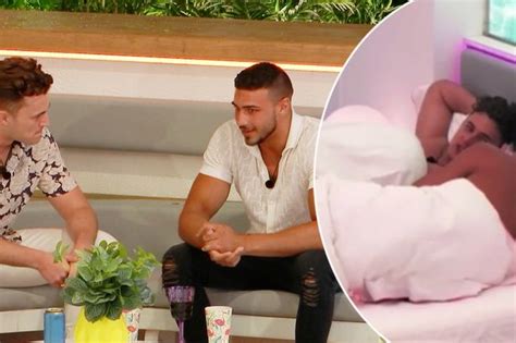 Love Island S Curtis Pritchard Crashes Internet With Viewers Desperate