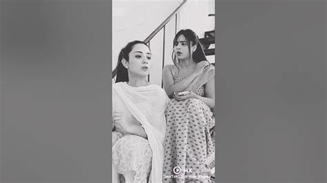 Ummey Khansa And She S Friend New Funny Video 《jindgi Jhand Karwani Hai