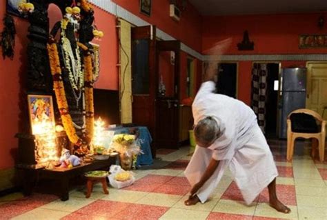 Live Longer Healthier Like This 120 Year Old Varanasi Monk In 5 Easy