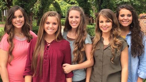 Duggar Siblings Send Social Media Messages Of Support To