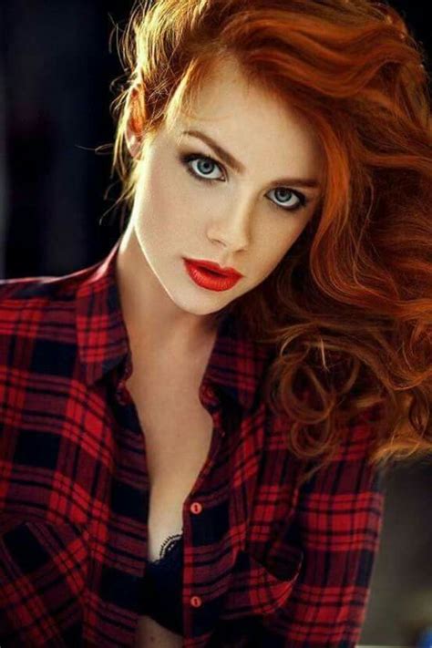 Pin By Deon Van On Gorgeous Redheads Red Hair Woman Red Haired