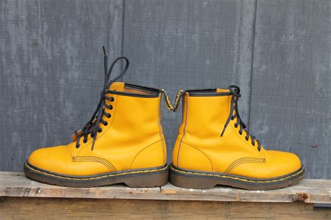 vintage england dr martens yellow leather air wair short boots unisex  men   women