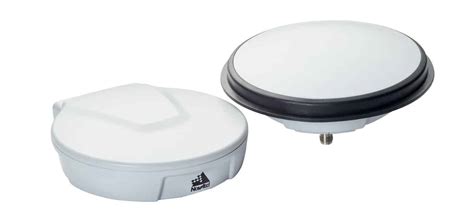 novatel introduces  vexxis family  gnss antennas ust