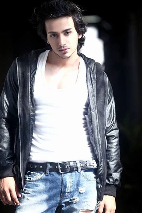 param singh actor height weight age wife affairs biography  starsunfolded