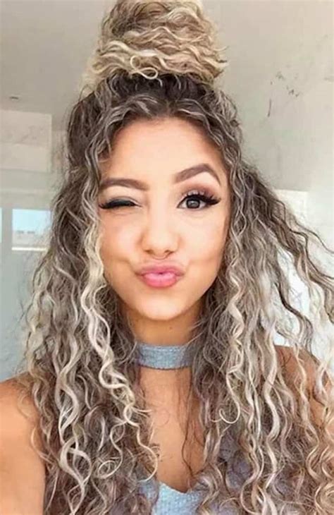 sexy easy hairstyles  curly hair