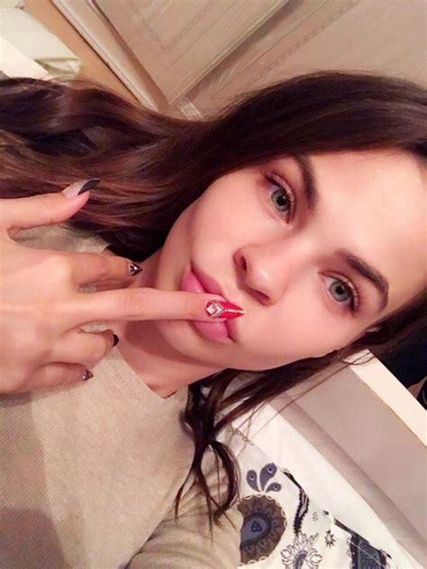 Popular Russian Model Nastya Rybka Nude Leaked Photos