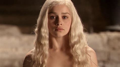 Emilia Clarke Reveals One Thing That Made Her Got Love Scenes